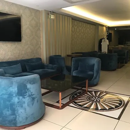 Sultanahmet Milan Hotel&spa מלון 3*